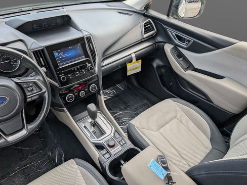 Used 2020 Subaru Forester Premium AWD/4WD image 22