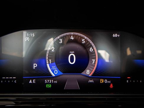 Certified 2025 Volkswagen Taos S image 35