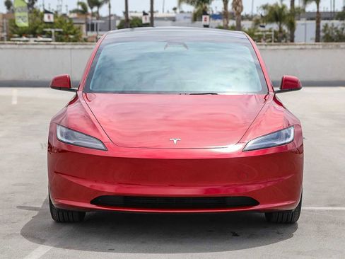 Used 2024 Tesla Model 3 Standard Range RWD image 3