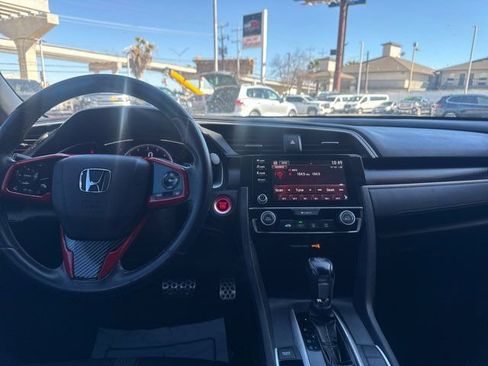 Used 2021 Honda Civic Sport image 13