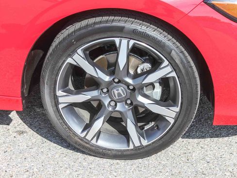 Certified 2025 Honda Civic Sport Touring image 13