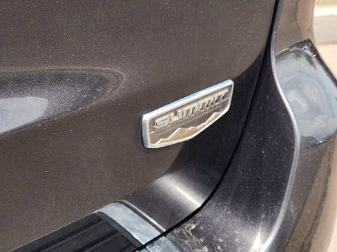 Used 2019 Jeep Grand Cherokee Summit AWD/4WD image 11