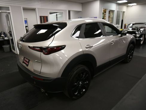 Used 2024 MAZDA CX-30 AWD 2.5 S w/ Select Sport Pkg image 8