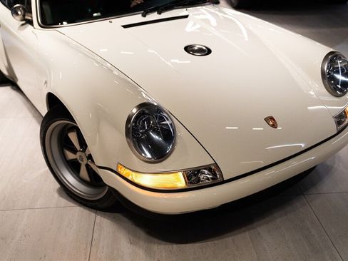 Used 1990 Porsche 911 Carrera image 35