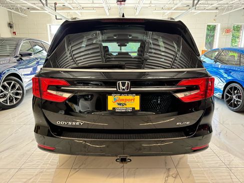 Used 2022 Honda Odyssey Elite image 6