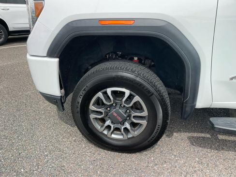 Used 2022 GMC Sierra 2500 AT4 AWD/4WD image 10
