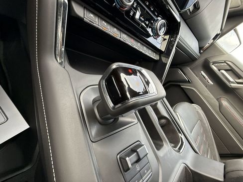 Certified 2024 GMC Sierra 1500 AT4X image 22