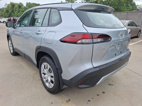 Used 2026 Toyota Corolla Cross L FWD image 4