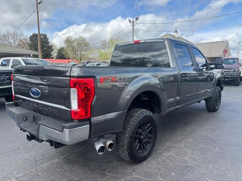 Used 2017 Ford F250 XL w/ Power Equipment Group AWD/4WD image 5