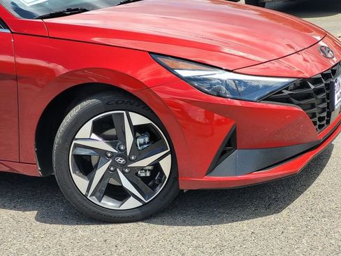 Used 2023 Hyundai Elantra Limited w/ Cargo Package FWD image 6
