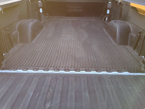 Used 2025 Chevrolet Silverado 1500 W/T RWD image 22