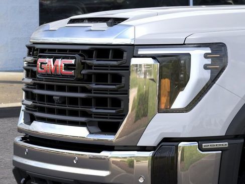 New 2026 GMC Sierra 2500 Pro w/ 1SA Pro Safety Plus Package AWD/4WD image 13