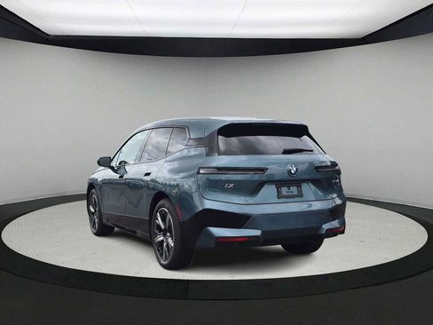 Used 2024 BMW iX xDrive50 w/ Premium Package AWD/4WD image 6