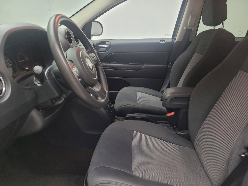 Used 2014 Jeep Compass Sport w/ Power Value Group FWD image 17
