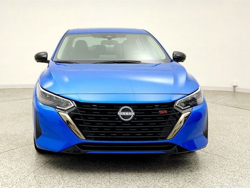 Used 2024 Nissan Sentra SR w/ SR Premium Package FWD image 2