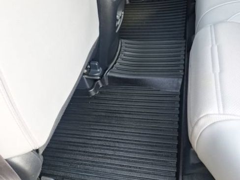 Used 2017 Honda CR-V EX-L image 17