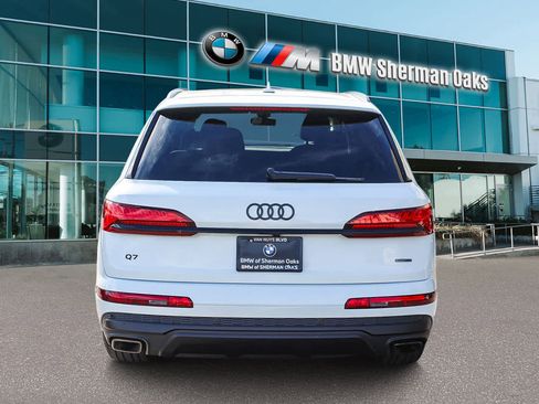 Used 2025 Audi Q7 Premium Plus w/ Premium Plus Package image 5