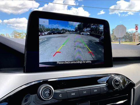 Used 2022 Ford Escape SE w/ Convenience Package image 24