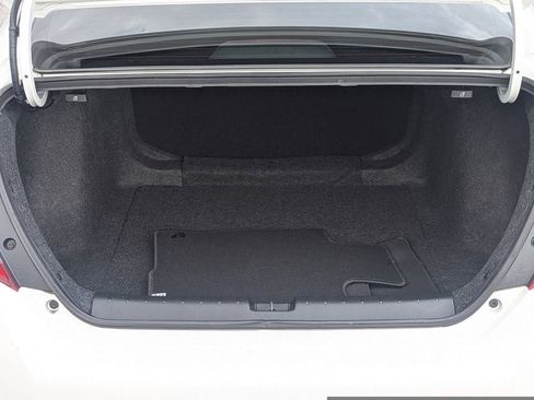 Used 2021 Honda Civic EX-L image 7