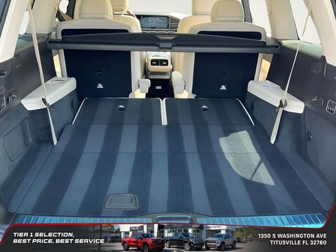 Used 2023 Mercedes-Benz GLS 450 4MATIC image 26