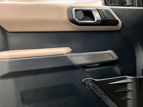 Certified 2022 Ford Bronco Wildtrak image 22