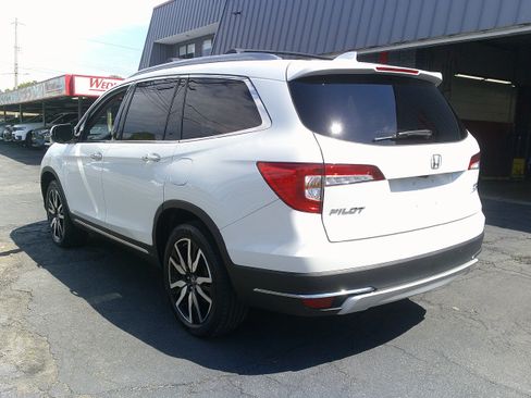 Used 2021 Honda Pilot Elite image 3