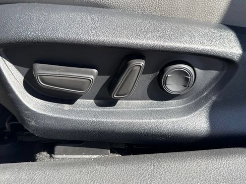Used 2026 Toyota Camry SE w/ Multimedia Upgrade Package FWD image 21