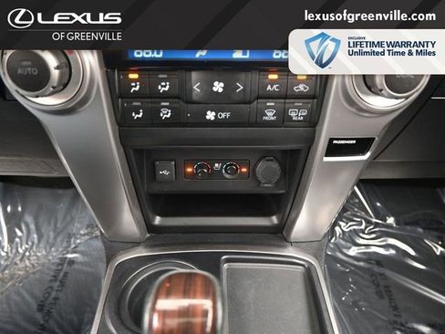 Used 2020 Toyota 4Runner Limited RWD image 18