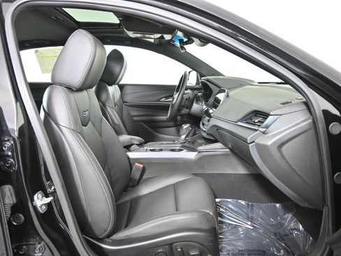 Used 2025 Cadillac CT4 Premium Luxury AWD/4WD image 13