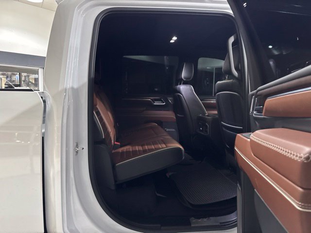 Used 2025 GMC Sierra 2500 Denali Ultimate AWD/4WD image 40