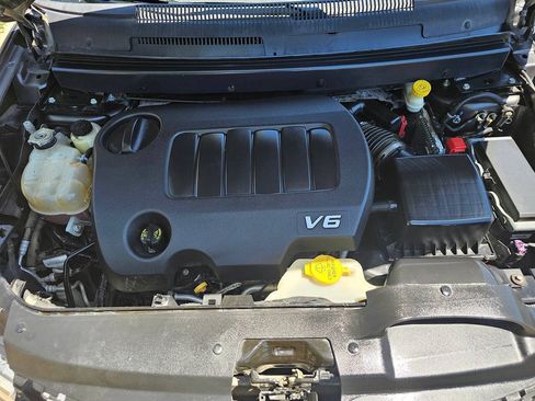 Used 2017 Dodge Journey Crossroad FWD image 7