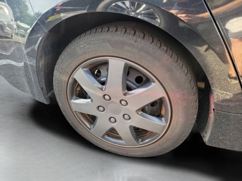 Used 2021 Toyota Corolla LE FWD image 20