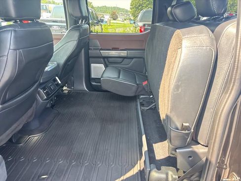 Used 2023 Ford F150 Lariat w/ Equipment Group 502A High AWD/4WD image 19