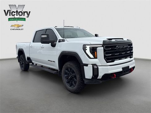 Used 2024 GMC Sierra 2500 AT4 w/ AT4 Preferred Package image 28