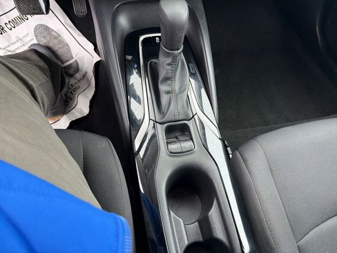 Used 2022 Toyota Corolla LE image 20