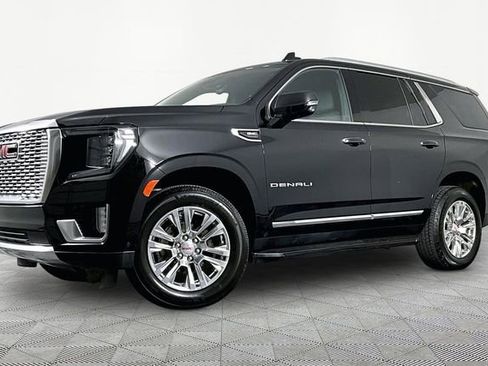 Used 2024 GMC Yukon Denali w/ Advanced Technology Package AWD/4WD image 1