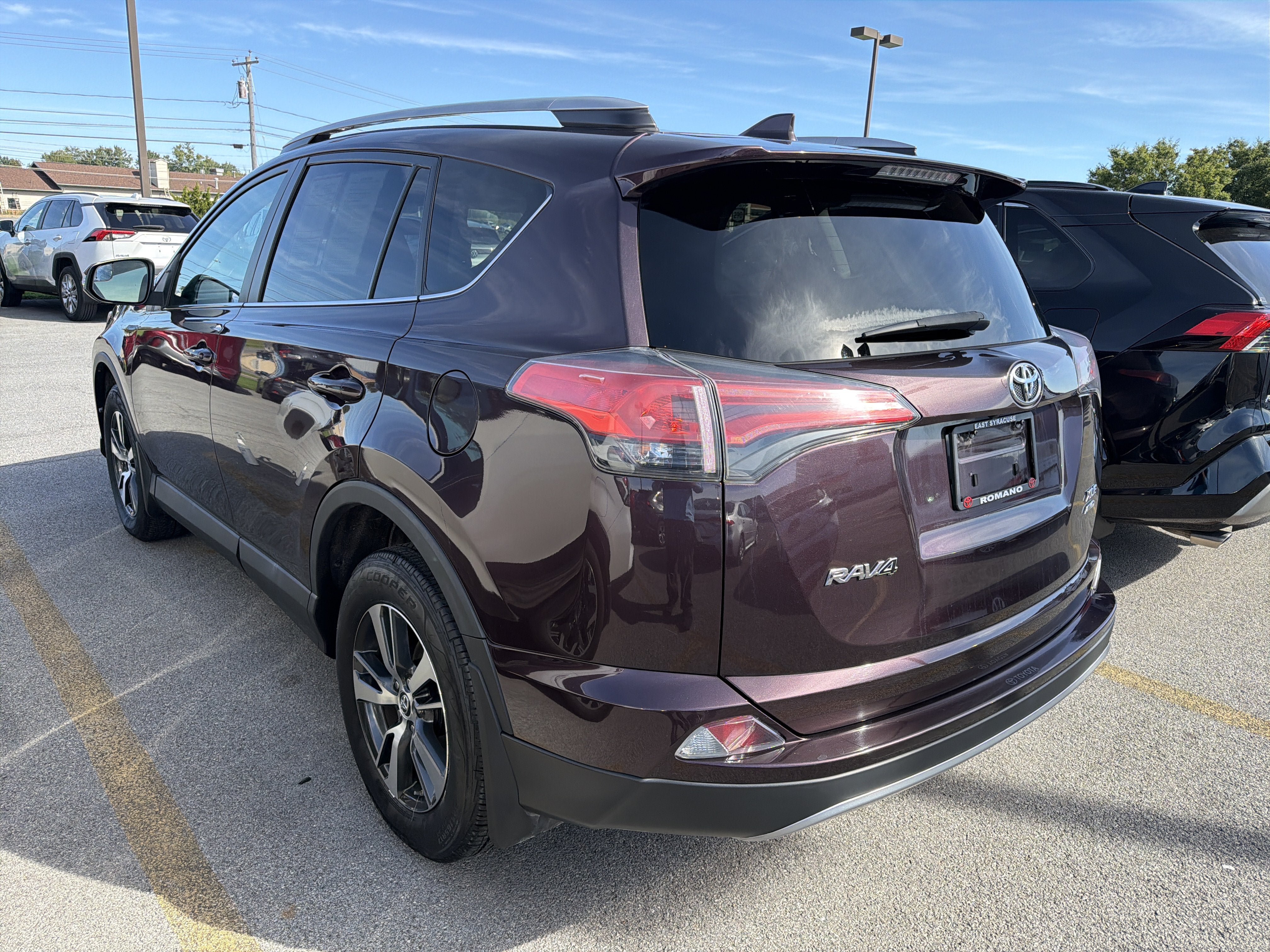 Used 2017 Toyota RAV4 XLE w/ All Weather Liner Package AWD/4WD image 5