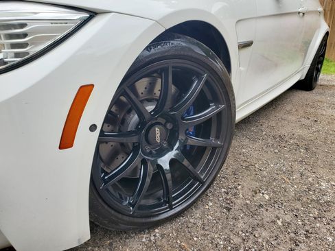 Used 2016 BMW M3 RWD image 3