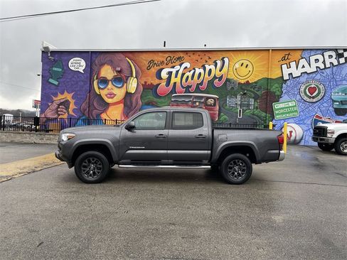 Used 2023 Toyota Tacoma SR5 image 2