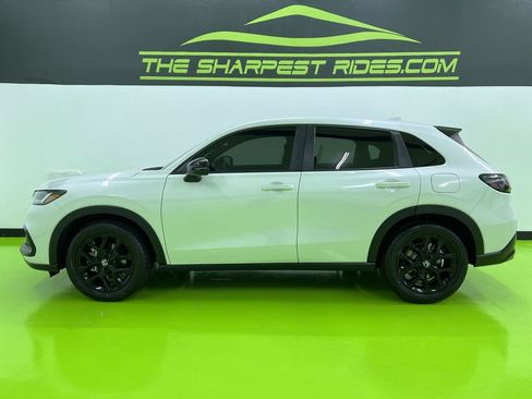 Used 2023 Honda HR-V Sport image 6