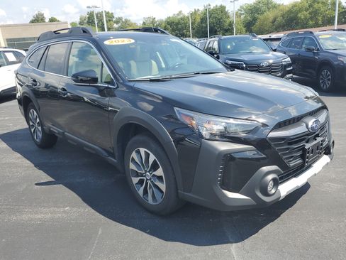 Certified 2023 Subaru Outback Limited AWD/4WD image 4