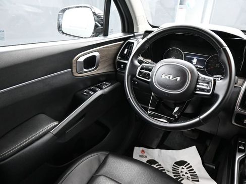 Used 2022 Kia Sorento S AWD/4WD image 9