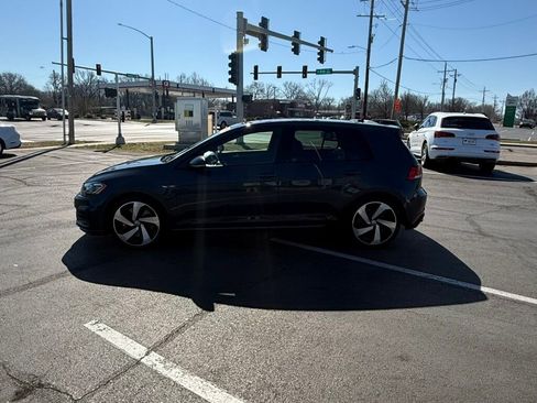 Used 2019 Volkswagen GTI SE w/ SE Experience Package image 8