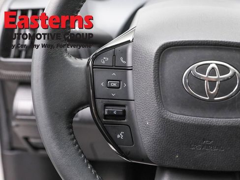 Used 2023 Toyota bZ4X XLE AWD/4WD image 16