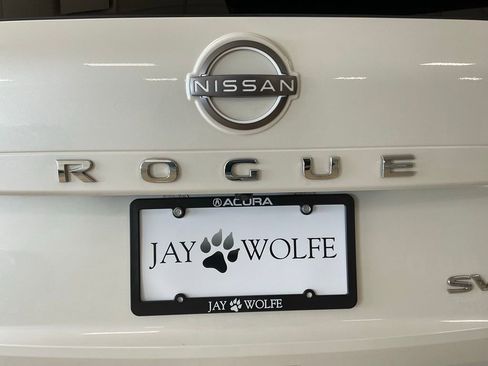 Used 2023 Nissan Rogue SV AWD/4WD image 24