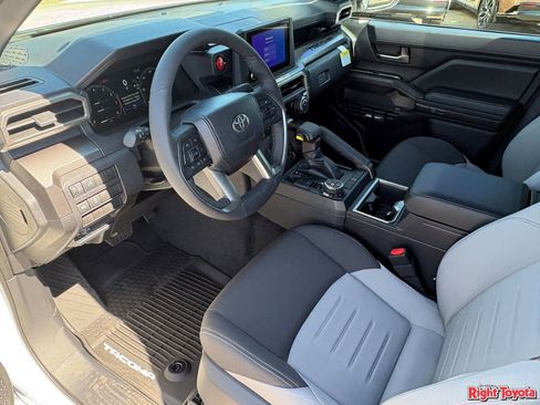New 2026 Toyota Tacoma TRD Off-Road AWD/4WD image 19