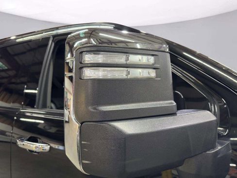 Used 2022 GMC Sierra 3500 Denali w/ Denali Ultimate Package image 52