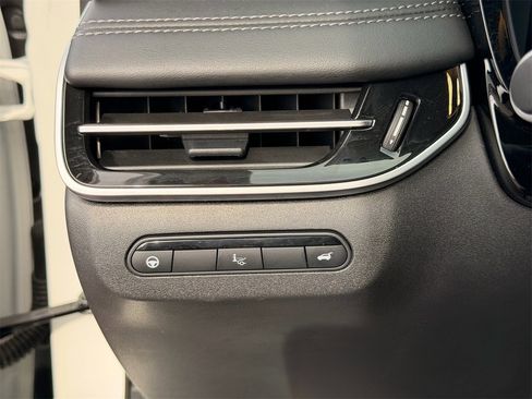 Certified 2025 INFINITI QX60 Sensory w/ Vision Package image 18