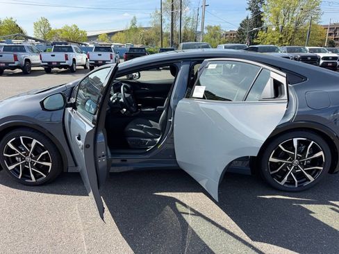 New 2026 Toyota Prius Plug-In Hybrid image 17