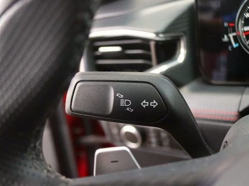 Used 2024 Ford Mustang GT Premium image 23